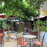 Hotel Vila 15 Tirana